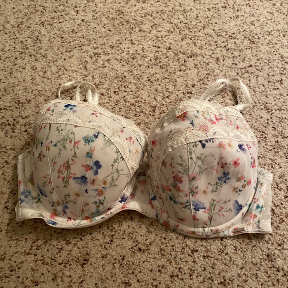 dorina Other - Dorina white lace pink floral bra size womens 36d
